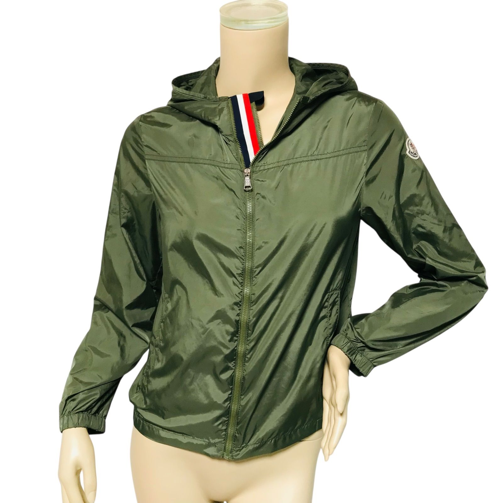 MONCLER☆モンクレール・NEW_FRONSAC レディース ブランドアイコン 