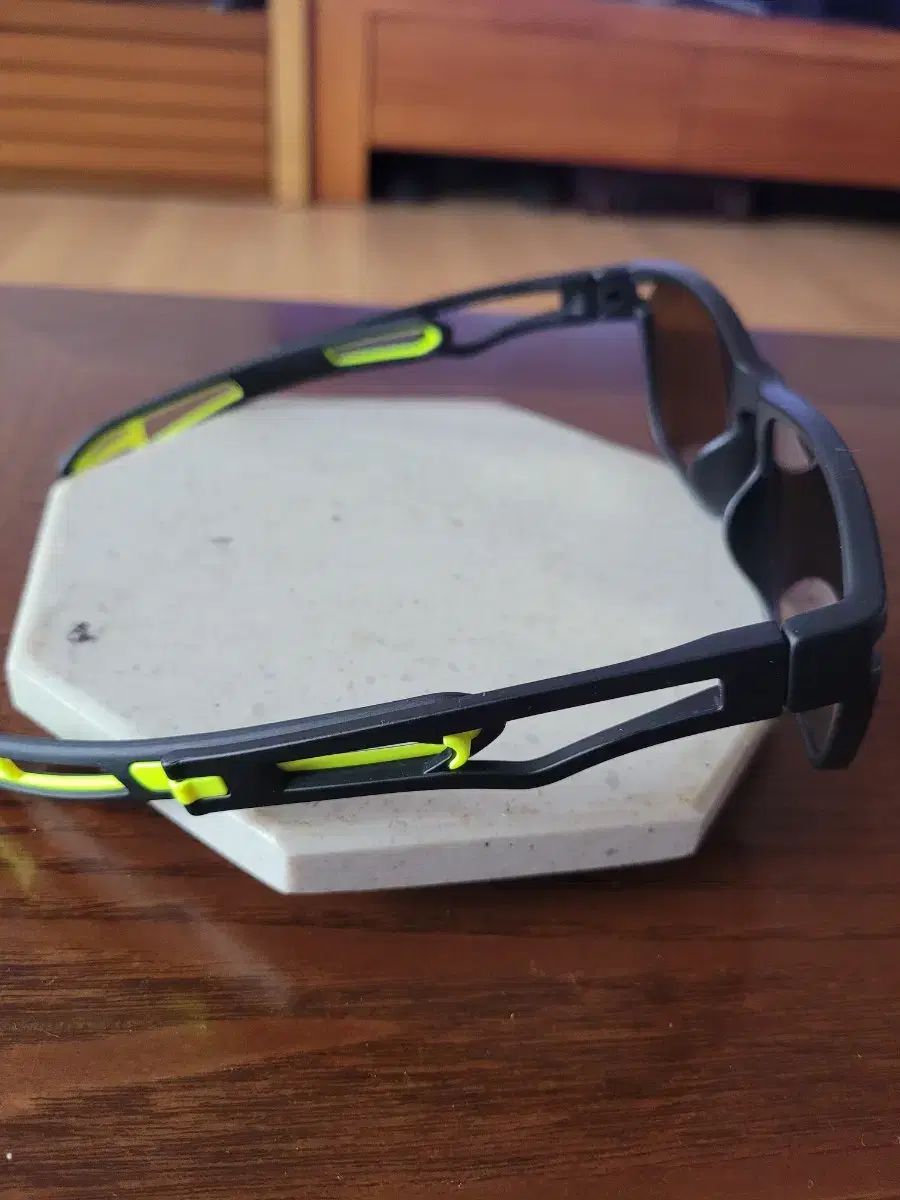 タレックス レンズ 偏光サングラス