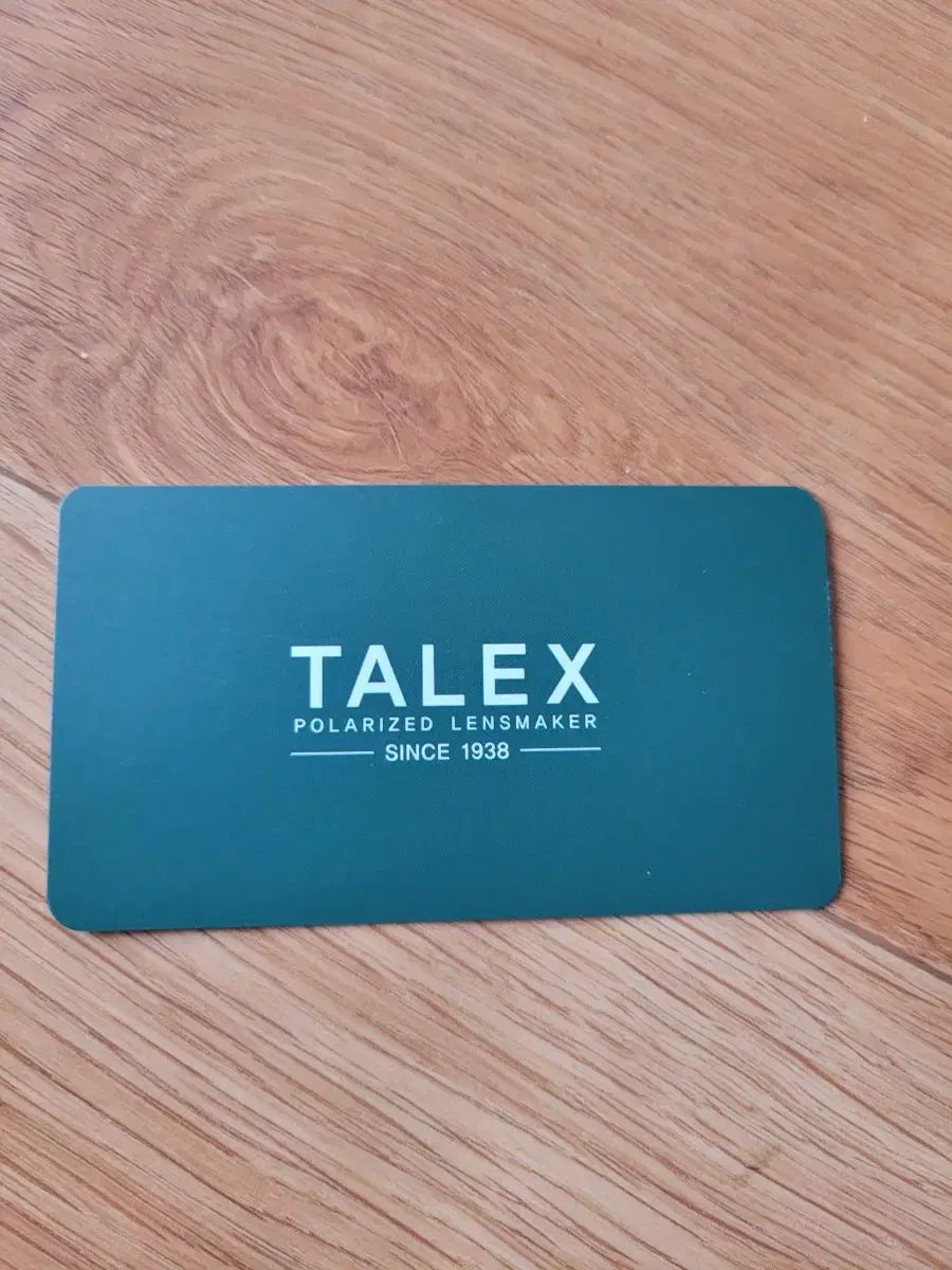 偏光サングラス