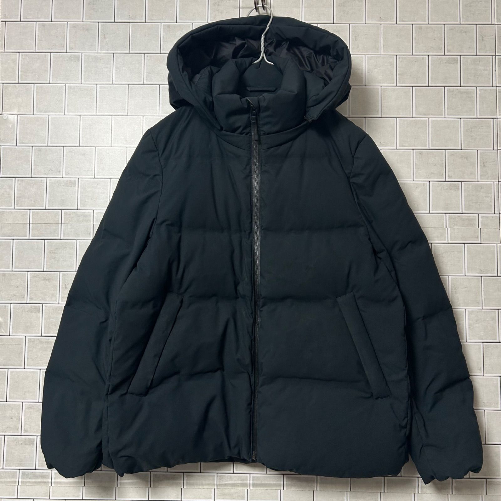 UNIQLO ユニクロ シームレスダウンパーカー ダウン コート アウター 