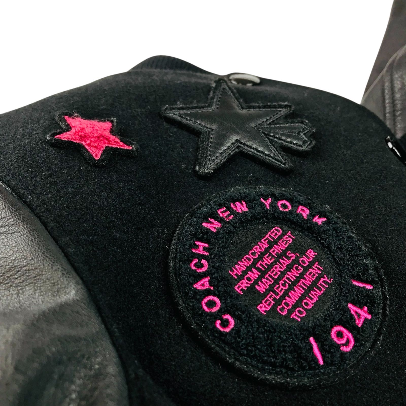 美品☆COACH・コーチ レディース マルチワッペン付き レザー切替し