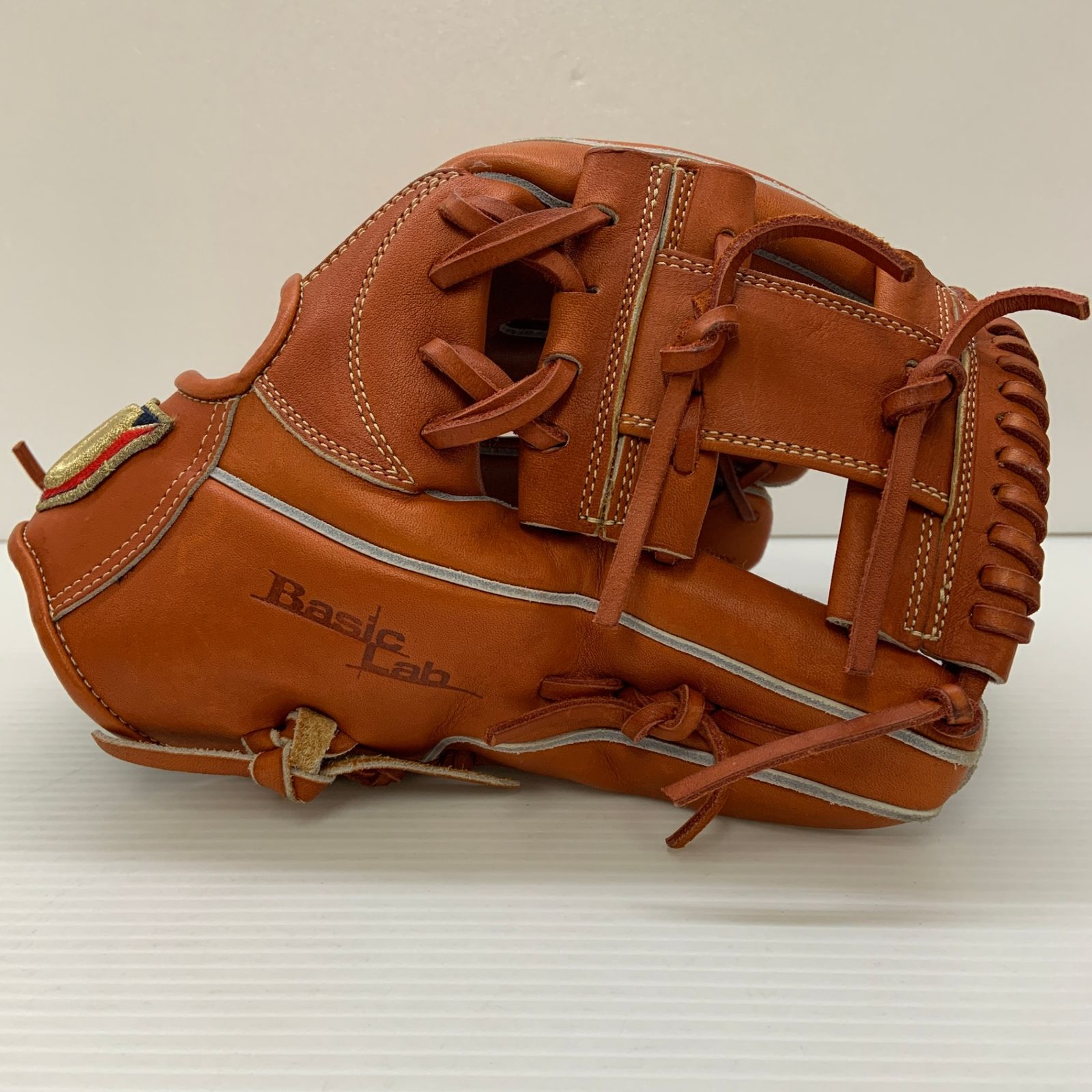ウィルソン Wilson BasicLabW 軟式 大人 一般 内野手用 グローブ グラブ 右投げ 87型 品 野球 7260