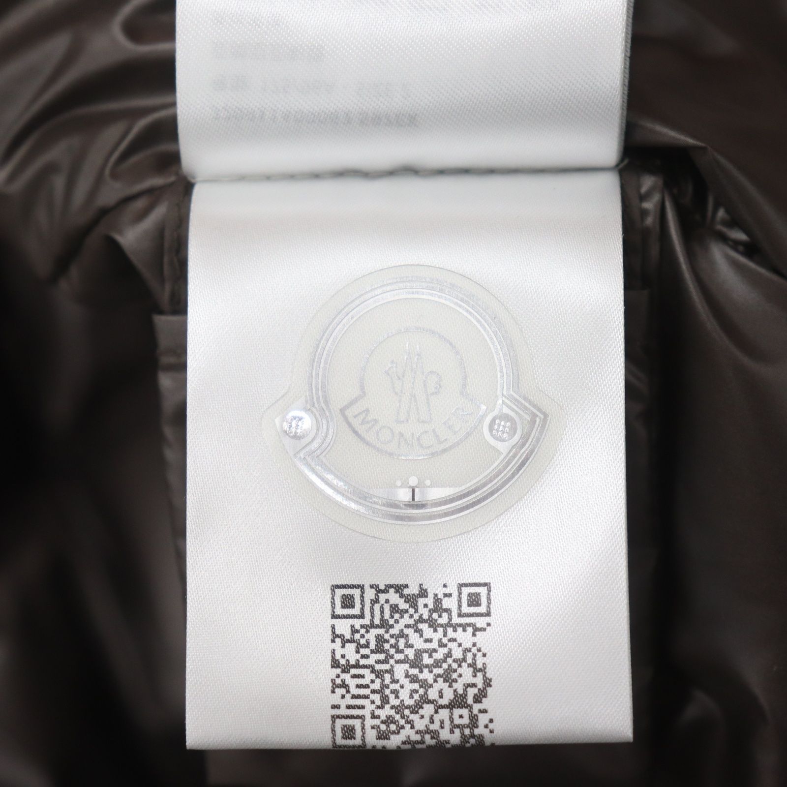ITB1WN7V3V9W 国内正規品 MONCLER モンクレール BARANT VEST ダウン