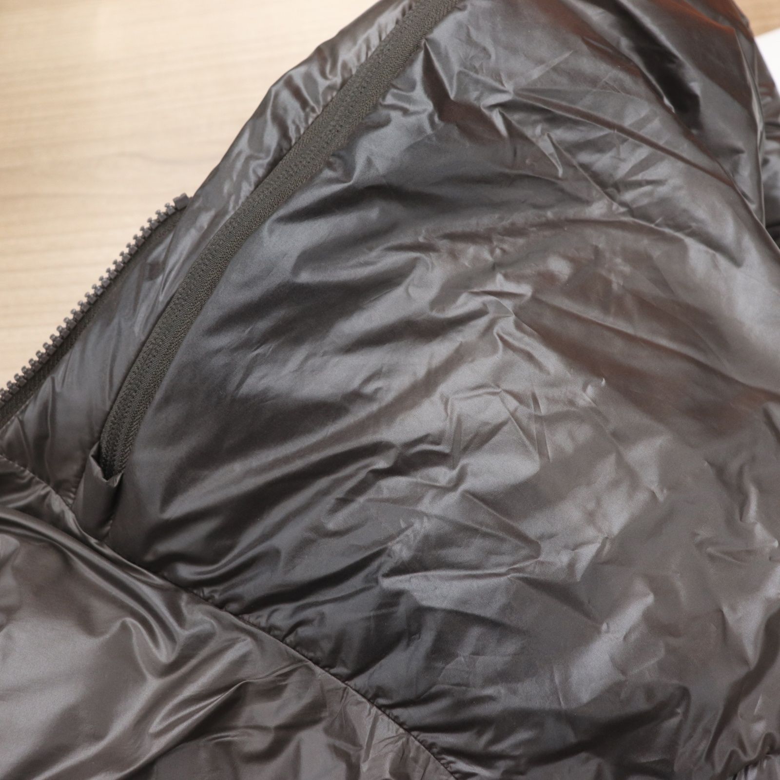 ITB1WN7V3V9W 国内正規品 MONCLER モンクレール BARANT VEST ダウン