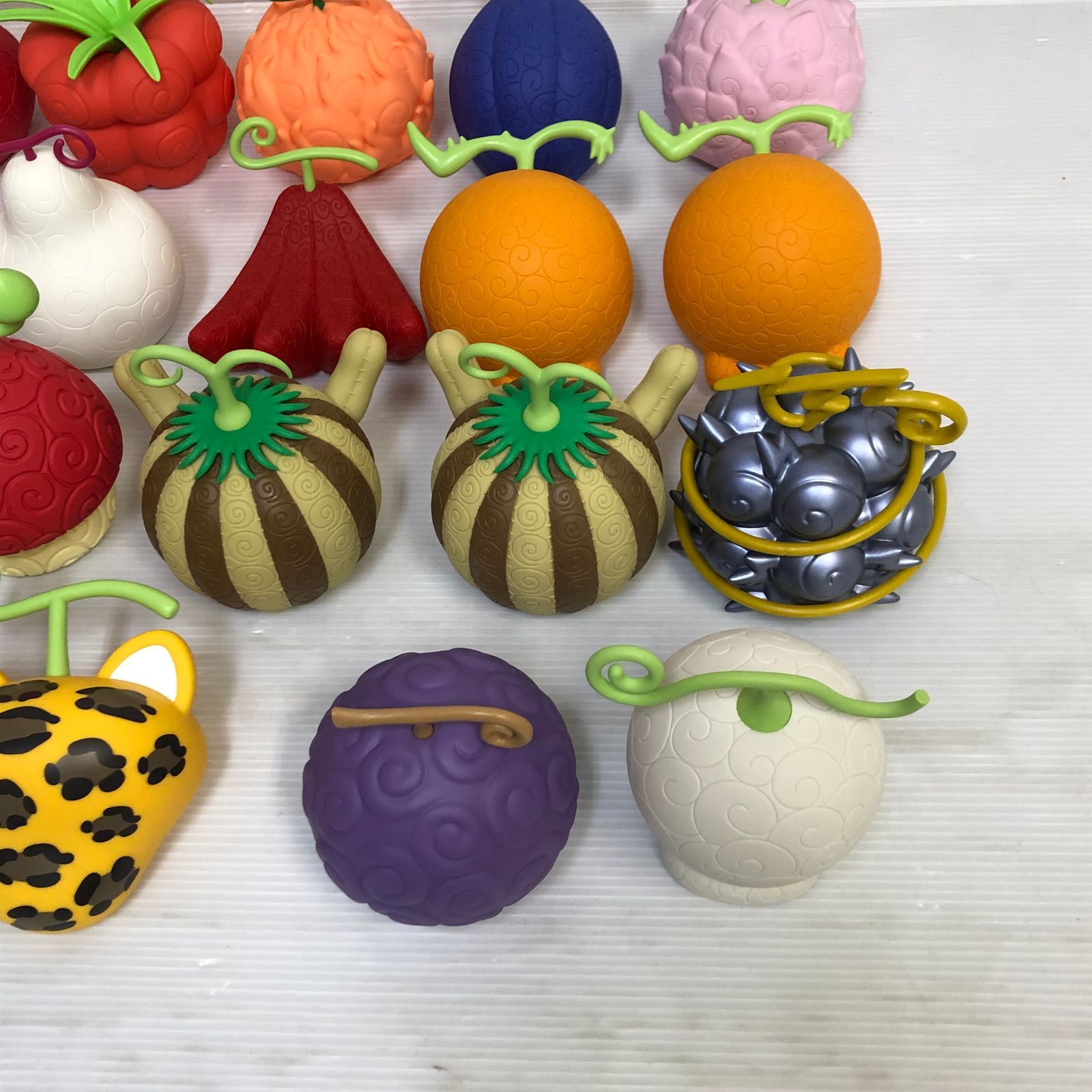 △ワンピース 悪魔の実ルームライト 19個セット（被りあり、動作未確認