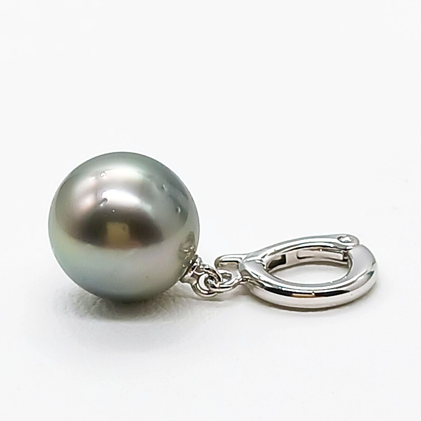 SKパール SV南洋黒蝶真珠クリッカー式ペンダントトップ 照りの良い10 6ミリ グレー パールペンダントトップ 商品番号14-846