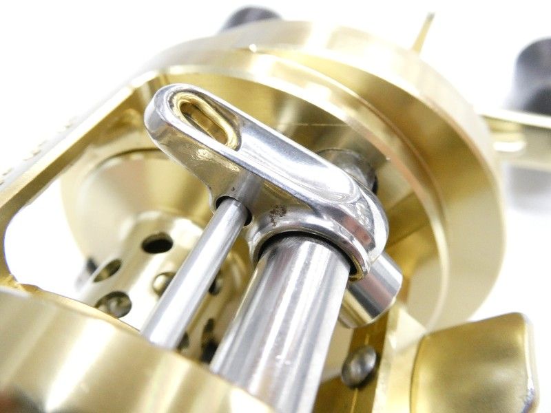 シマノ 01カルカッタコンクエスト 101 01