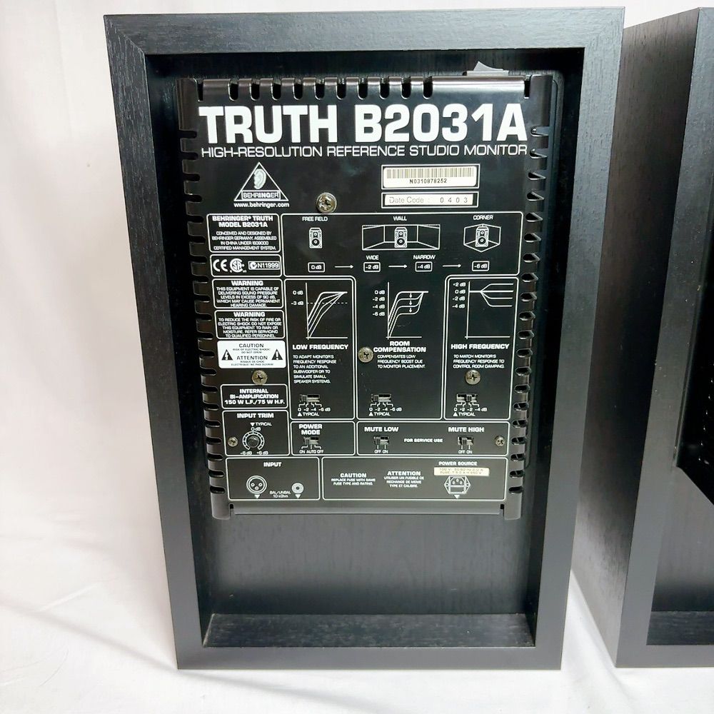 美品】ベリンガー TRUTH B2031A パワードモニタースピーカー ペア