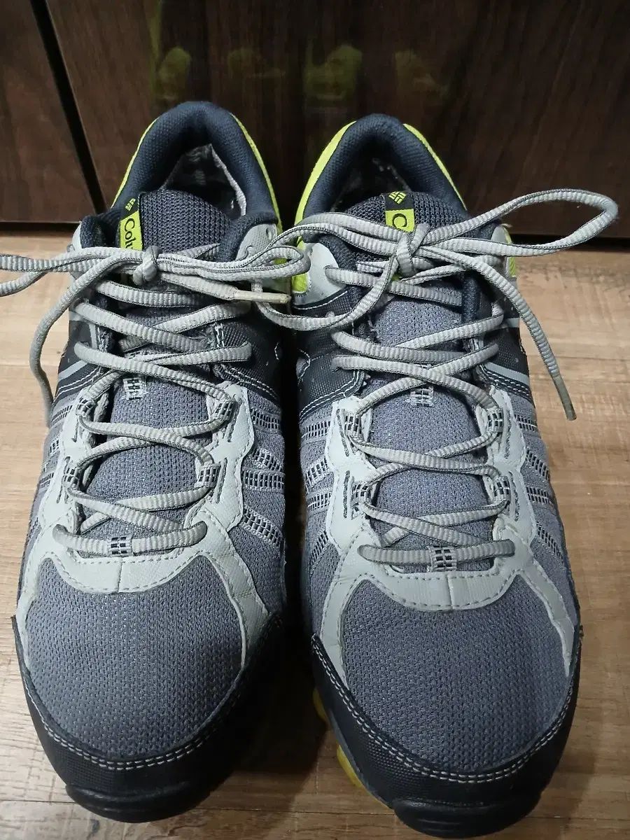 コロンビア オムニテック トレッキングシューズ グレー ライム 270 mm