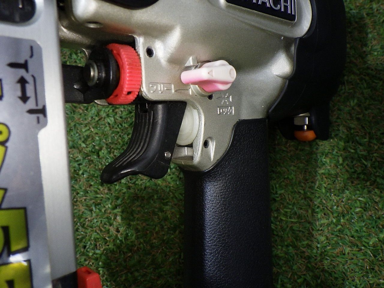  HiKOKI 旧日立工機 ピン釘打機 NP 55 M エアツール 大工道具 品 発送 釘打機 エアーツール