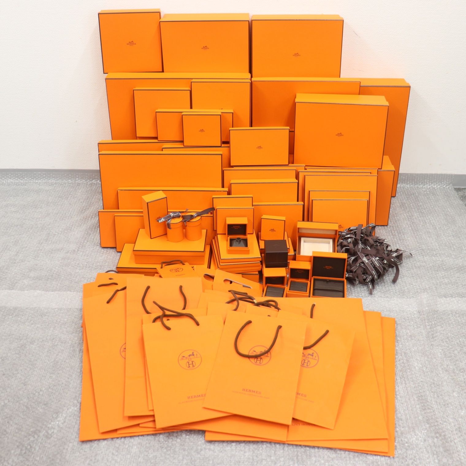 ITIZ4N45EYF2 HERMES エルメス BOX ショッパー 純正 紙袋 オレンジ