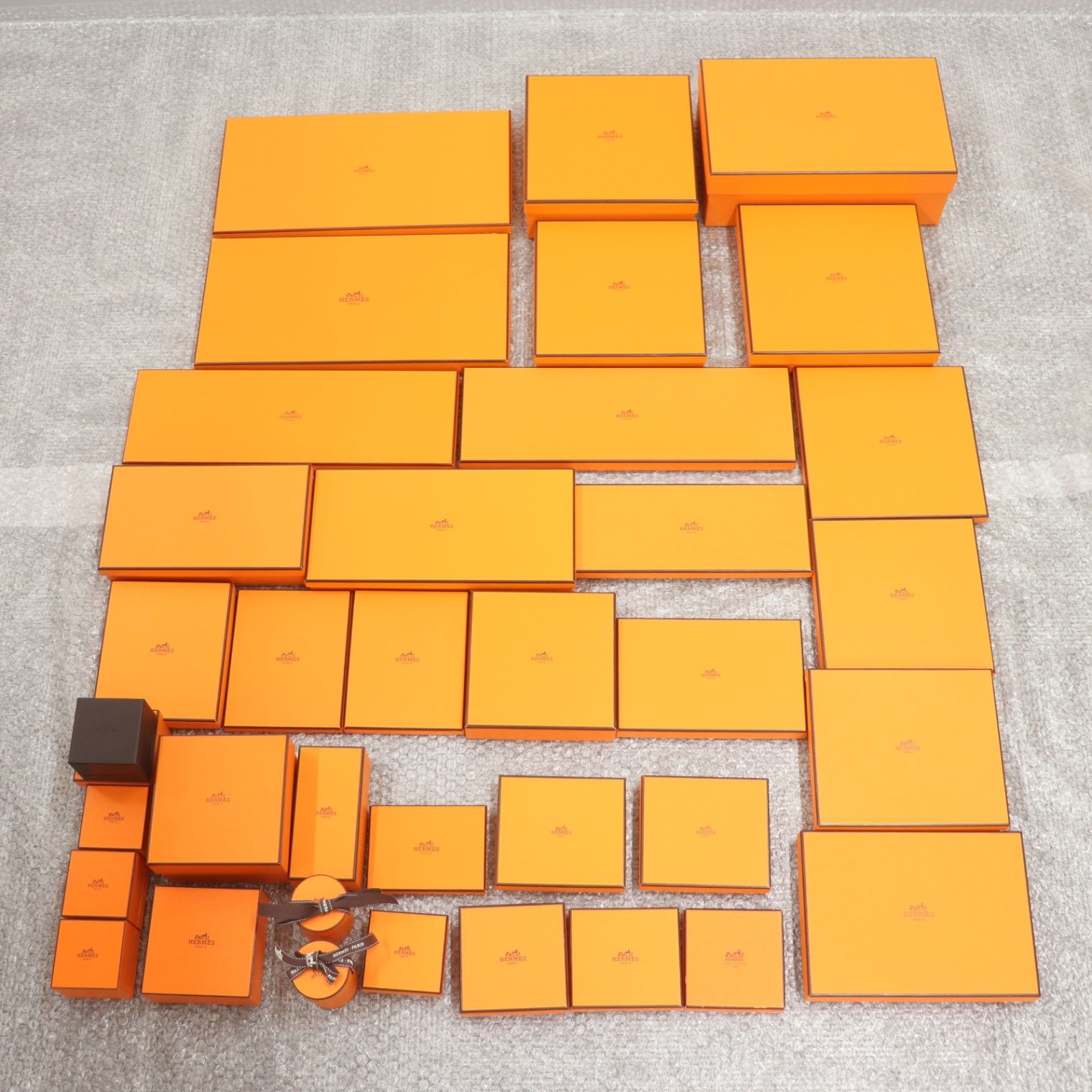 ITIZ4N45EYF2 HERMES エルメス BOX ショッパー 純正 紙袋 オレンジ