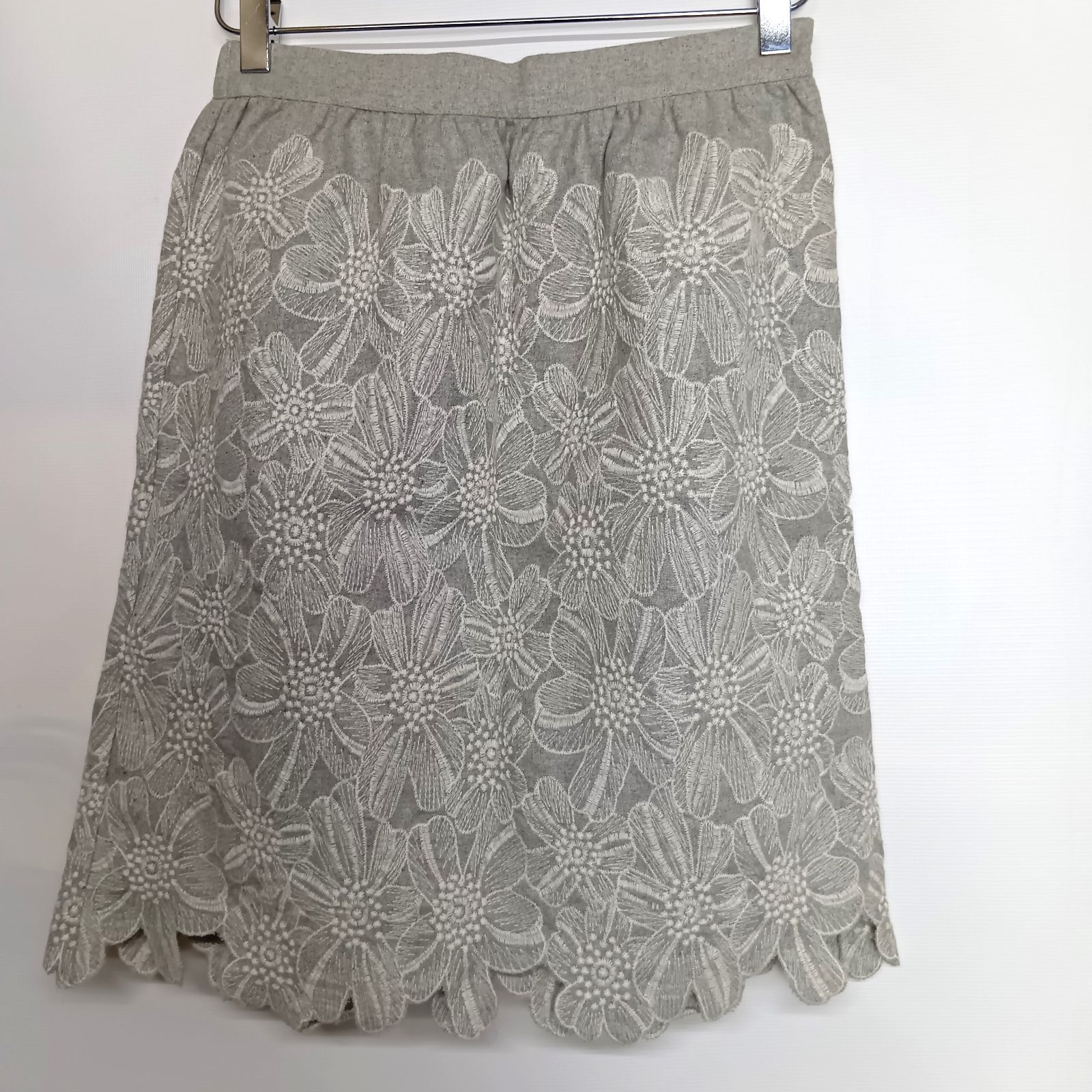 BEARDSLEY ビアズリー フラワー刺繍 スカート グレー系 レディース