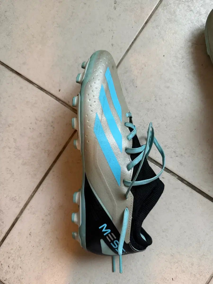 アディダス エクス クレイジーパス メッシ 3 ag