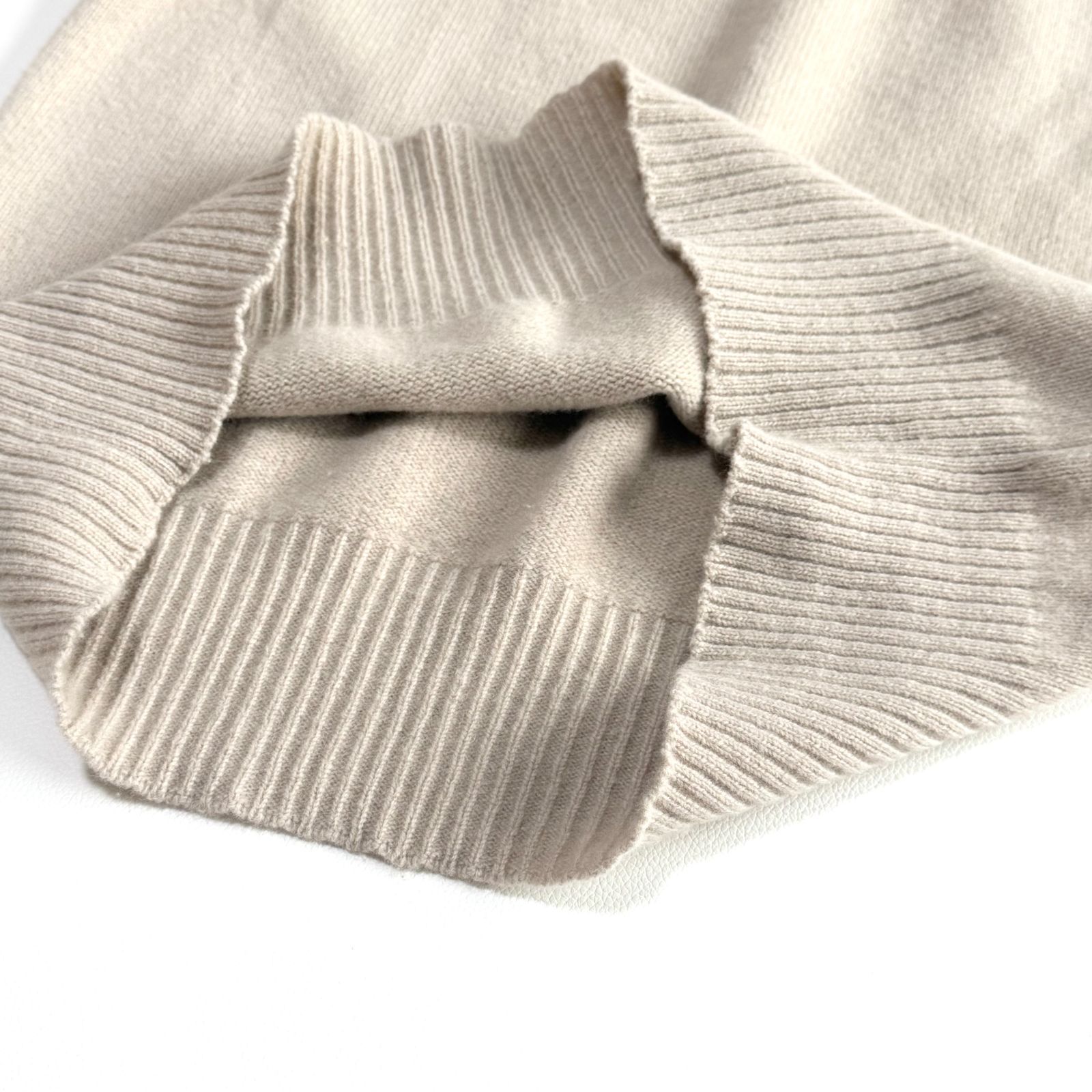 Deuxieme Classe ドゥーズィエムクラス ミドルゲージ タートルネック