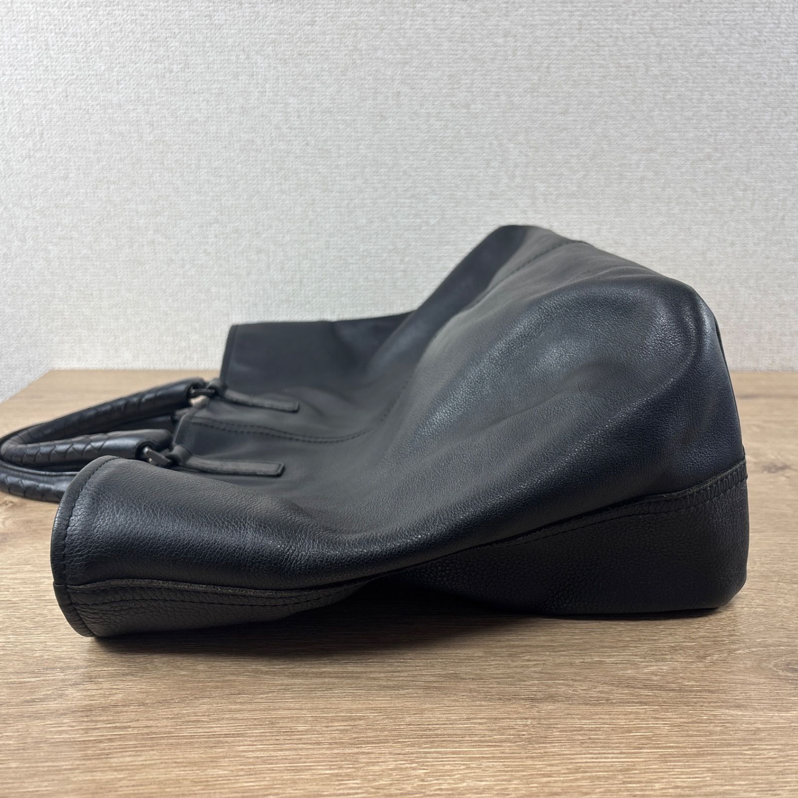 BOTTEGA VENETA ボッテガヴェネタ ビジネスバッグ ハンドバッグ レザー