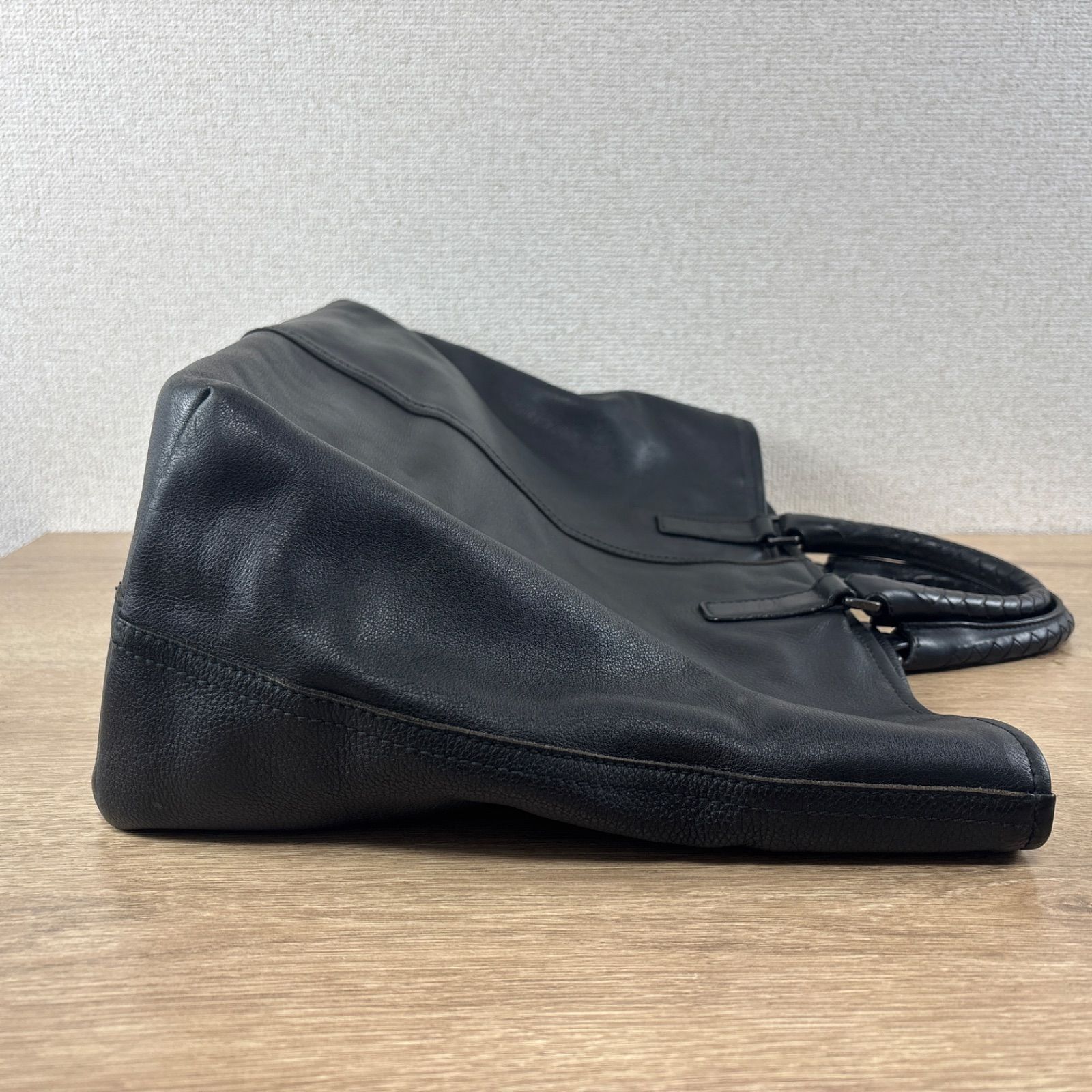 BOTTEGA VENETA ボッテガヴェネタ ビジネスバッグ ハンドバッグ レザー