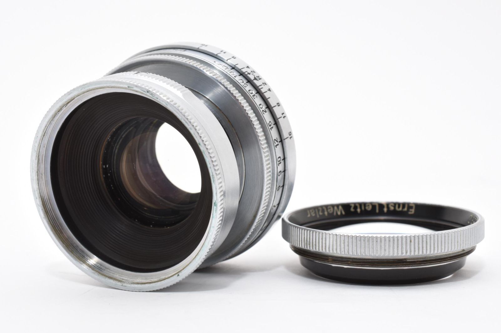 Leica Summitar 5cm f2 円形絞り　【Lマウント】 ☆良品☆ ライカ Leica Summitar 5cm 50mm F2 後期型 円形絞り 66万台