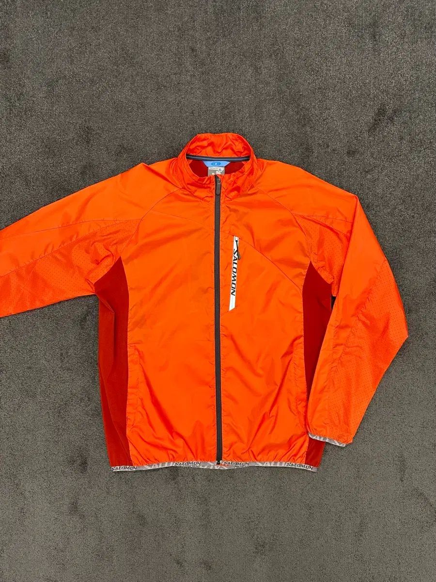 Salomon オレンジ ウィンドブレーカー ジャケット XL - メルカリ