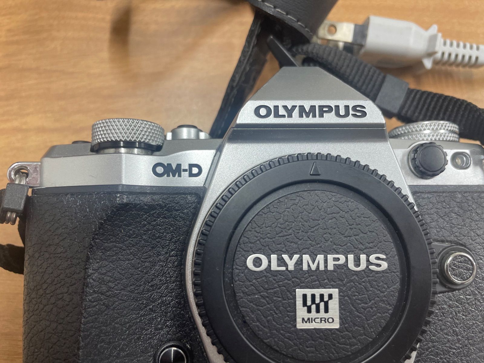 OLYMPUS OM