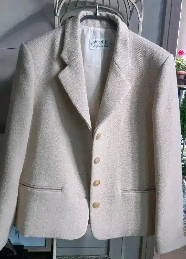 アーバニック30 リール アイボリー ウール ジャケット