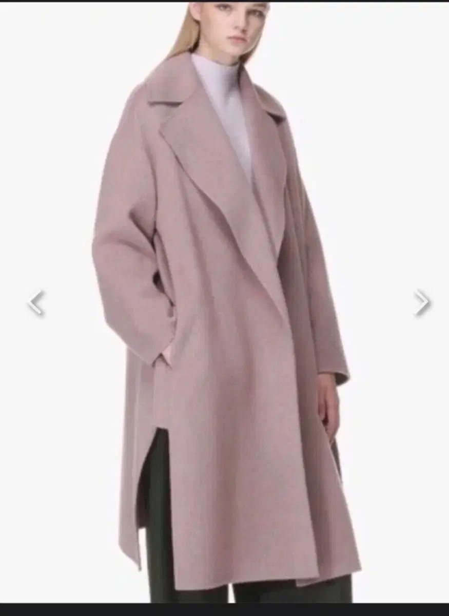 ナイキコリア SYSTEM 배두나コート