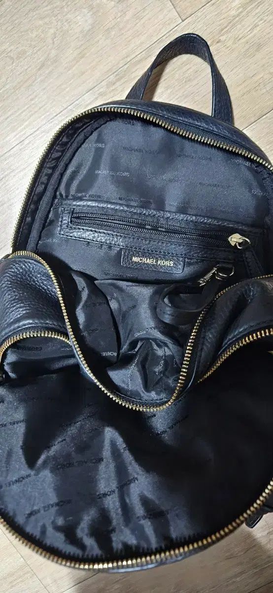 MICHAEL KORS マイケルコース ミディアム バックパック ONE SIZE ブラック系