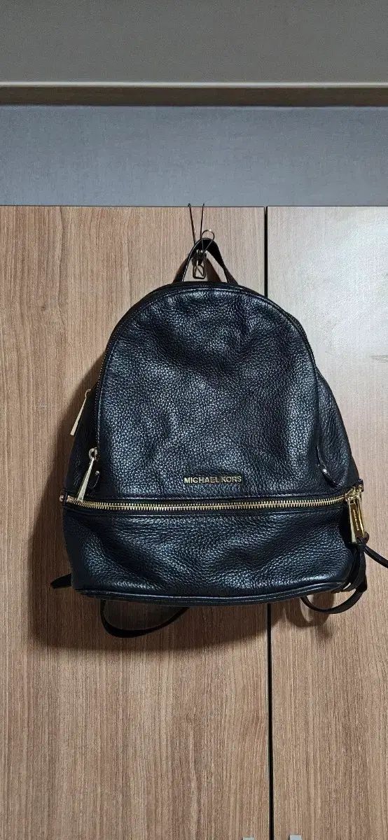 MICHAEL KORS マイケルコース ミディアム バックパック ONE SIZE ブラック系