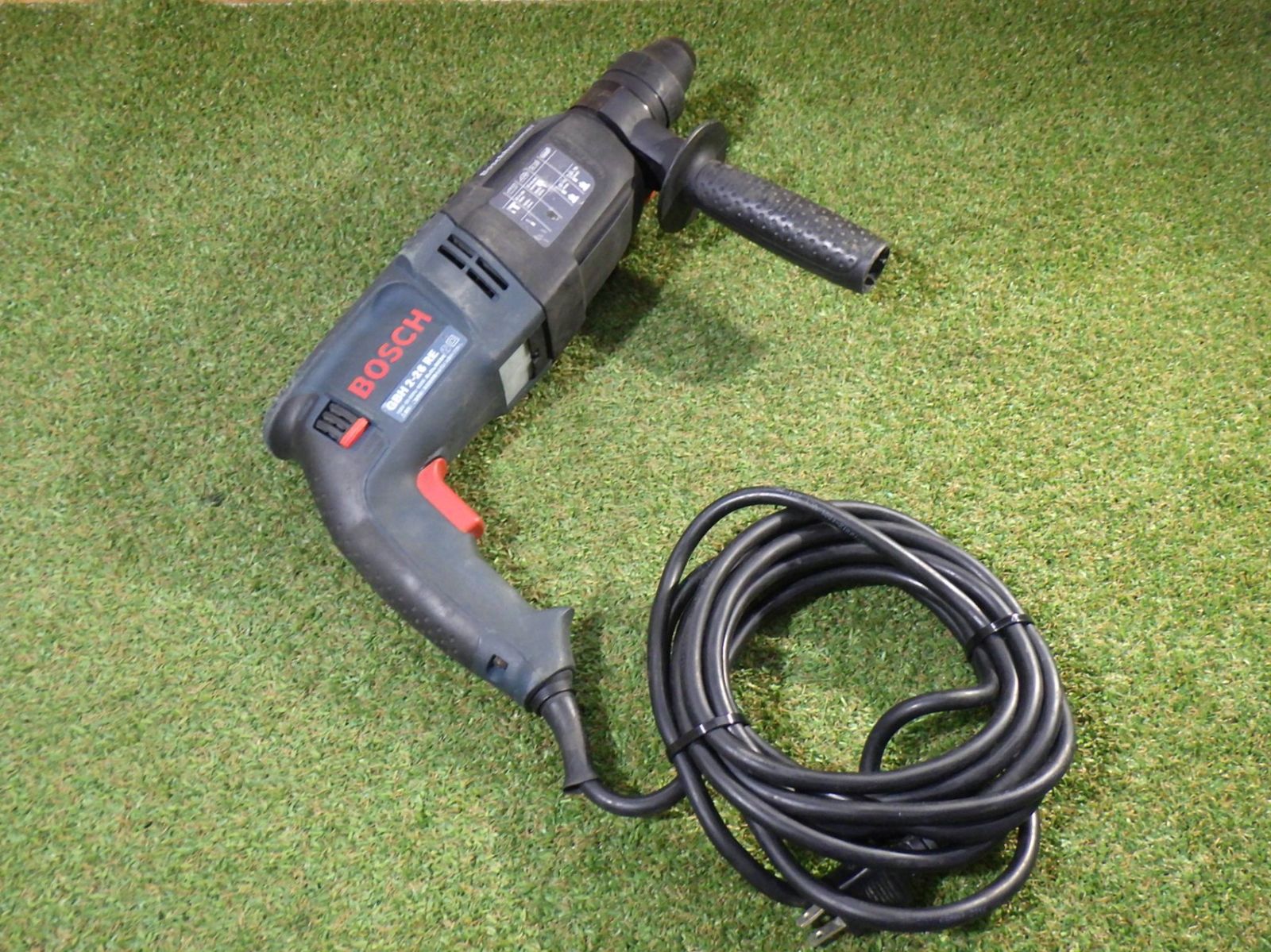BOSCH(ボッシュ) SDSプラスハンマードリル GBH2-26RE