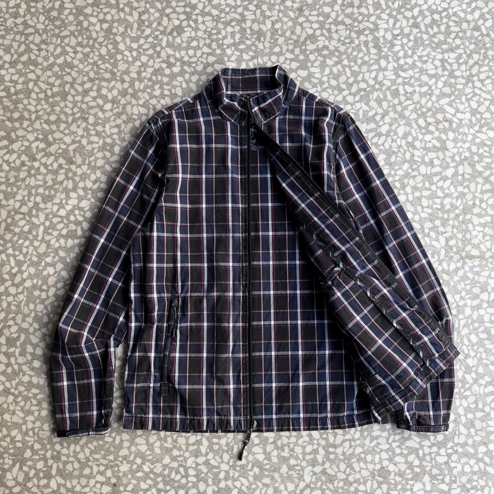 STUSSY / 10