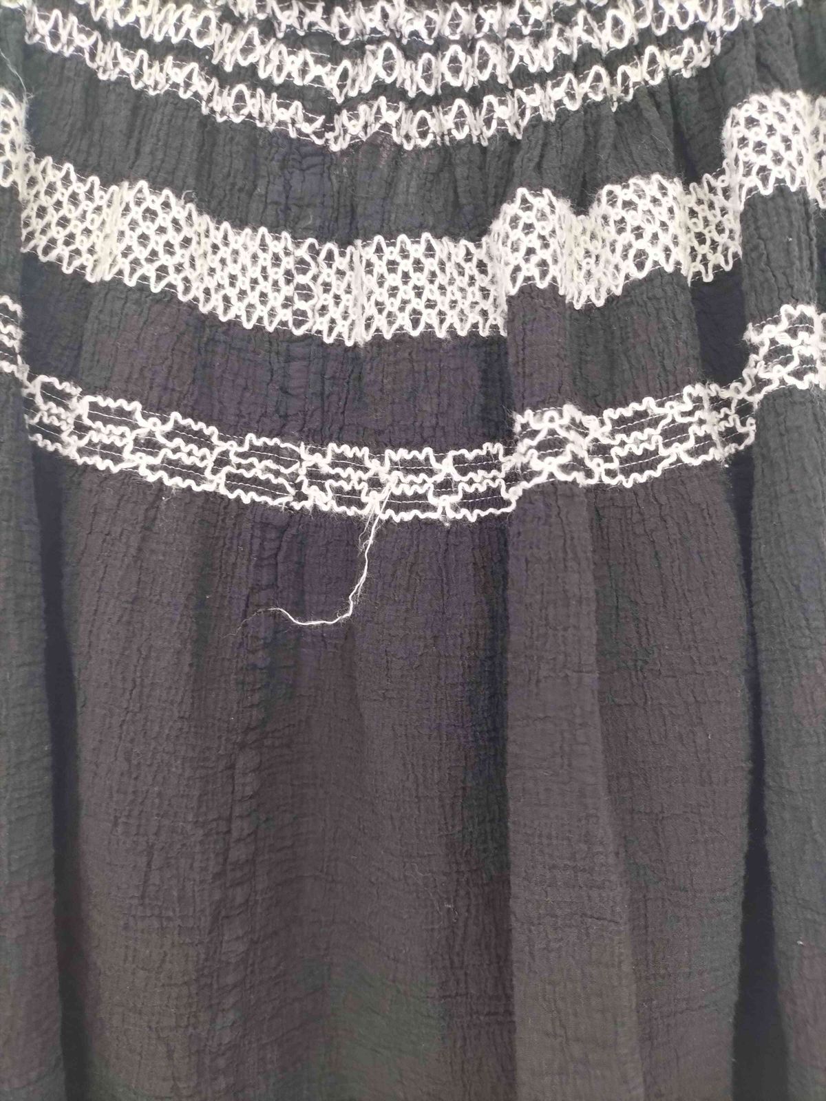 ミー イッセイミヤケ me ISSEY MIYAKE シワ加工 刺繍 エンブロイダリー