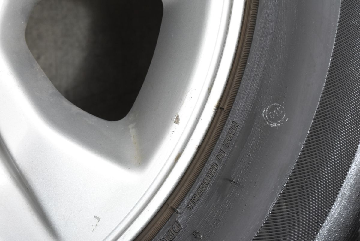 値下げ！8分山！バリ溝！ランクル 100系 200系 シグナス 社外 17inch 8.0J