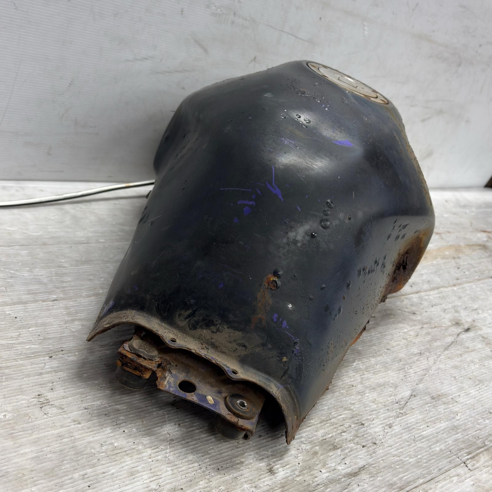 HONDA CB400SF NC31 ガソリンタンク ホンダ - メルカリ