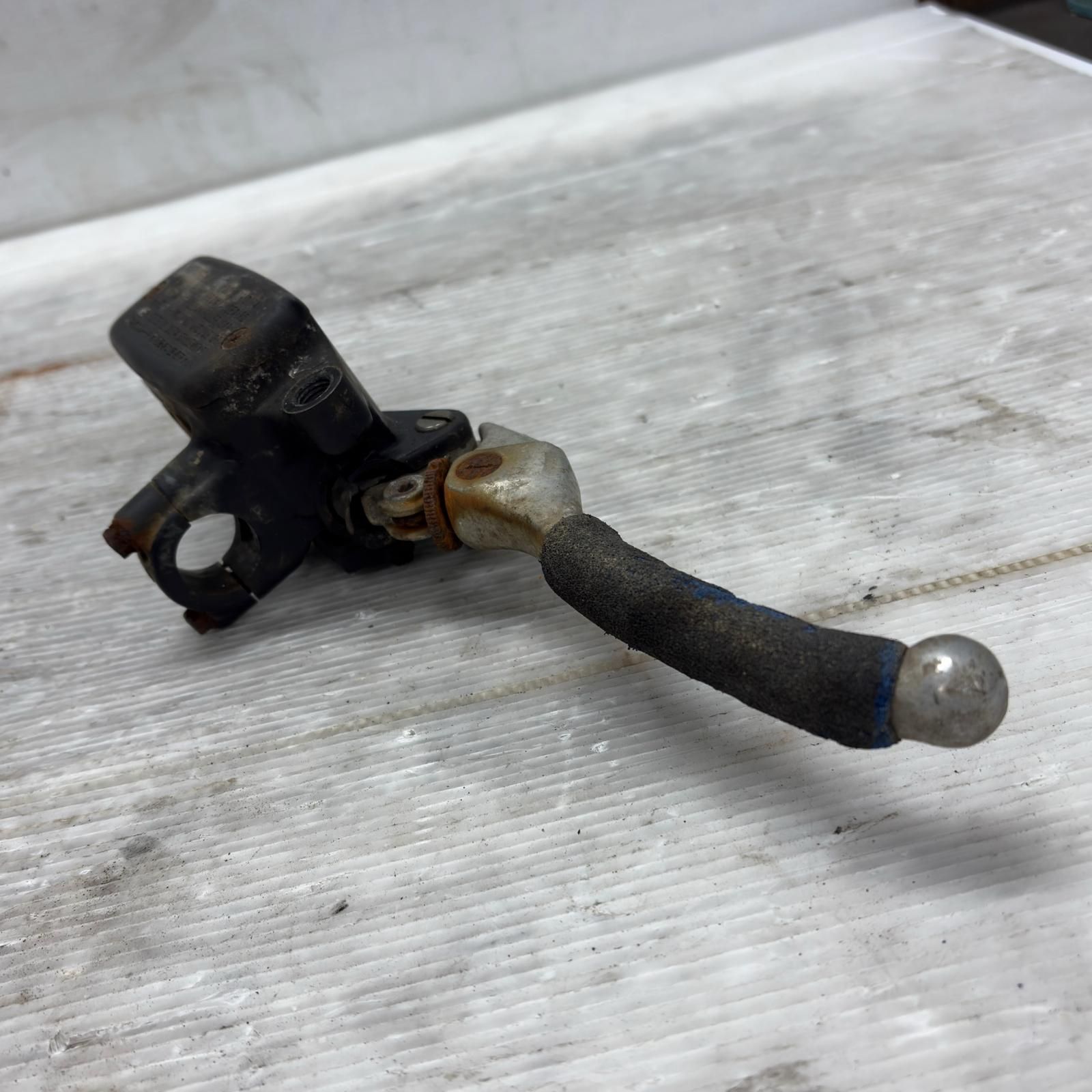 HONDA CB400SF NC31 フロントマスターシリンダー ホンダ - メルカリ