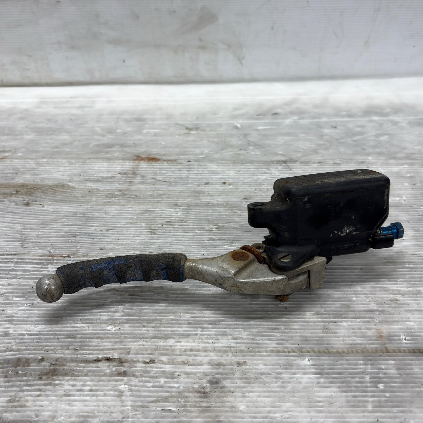 HONDA CB400SF NC31 フロントマスターシリンダー ホンダ - メルカリ