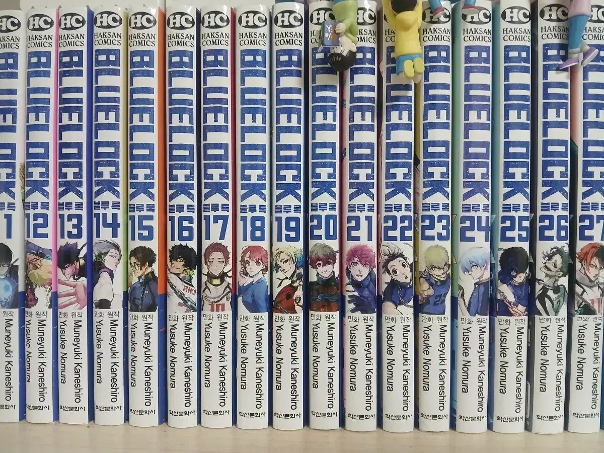 ブルーロック マンガ まとめ売り ブルーロック 1〜28巻 まとめ売り※24巻