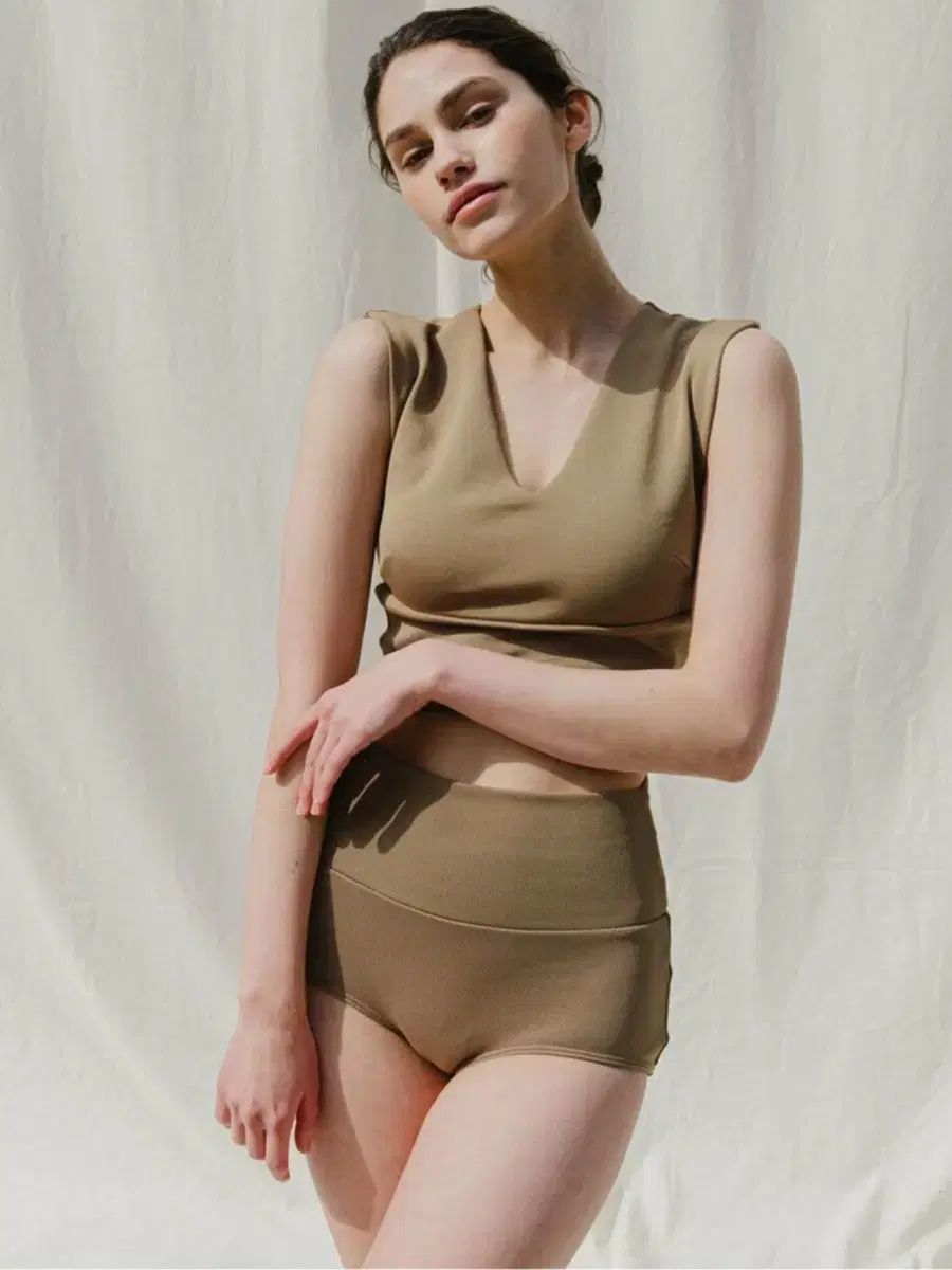 プラージュリップ Vネック Swim セット 定価14万