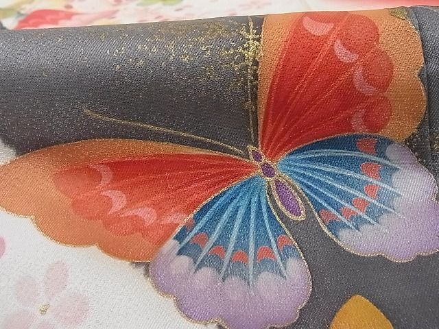 MO-00334 写真家・秋山庄太郎 振袖 舞蝶花文 暈し染め 金彩 正絹 逸品