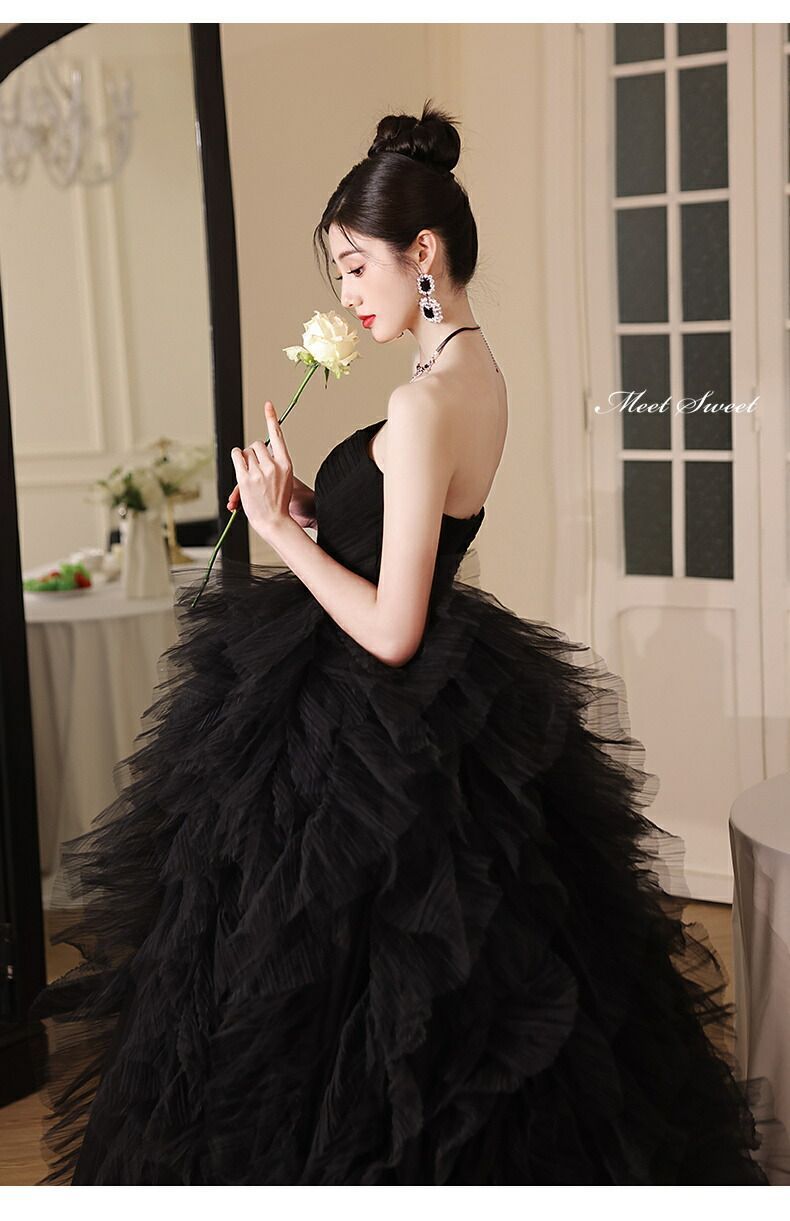 カラードレス プリンセスライン ブラック 黒 フリル ベアトップ ロング