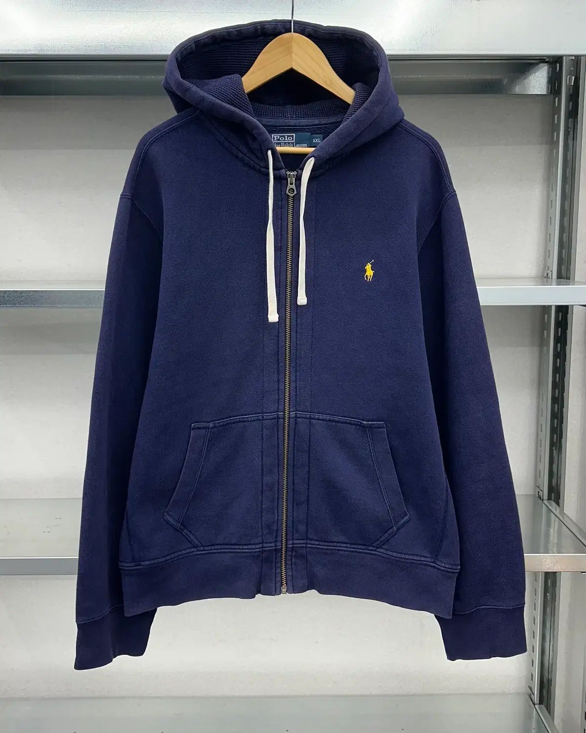 軟式用ビヨンドマックスレガシーLWトップ FRP製 83cm平均680g 小売