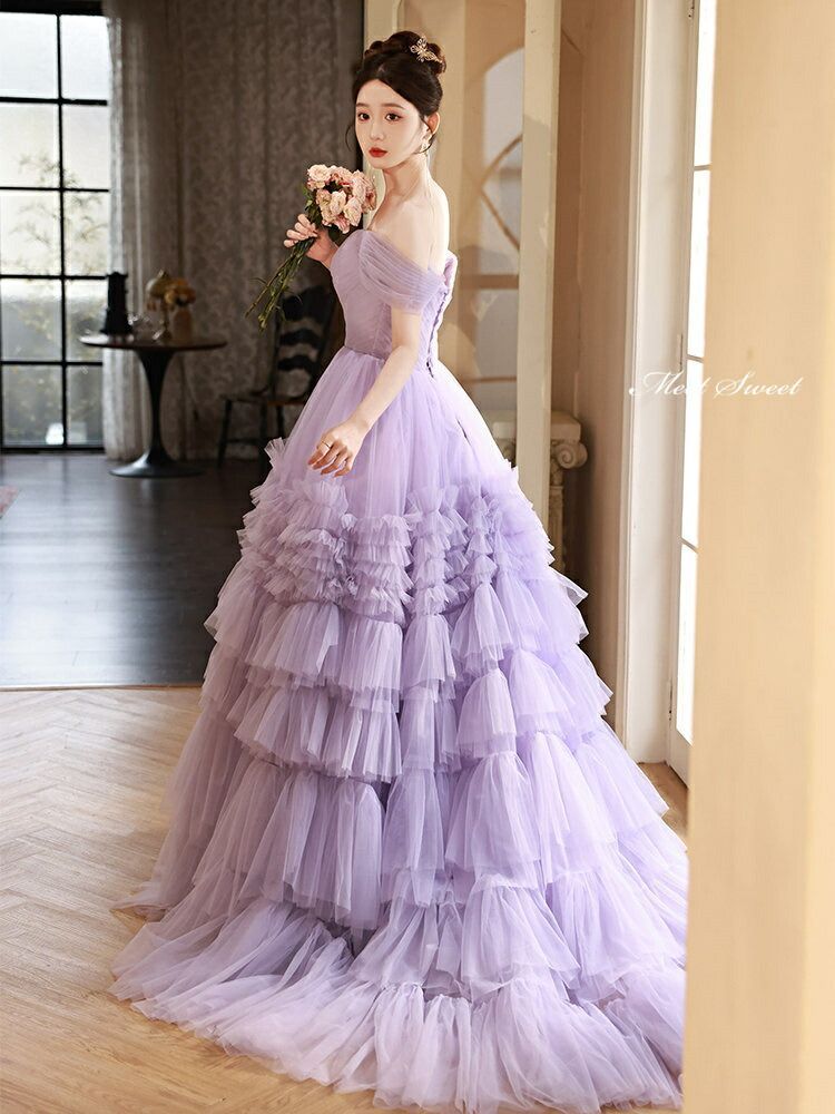 ウェディングドレス　結婚式　前撮り　韓国　オシャレ　パープル　フリル　かわいい ウェディングドレス 結婚式 前撮り 韓国 オシャレ パープル フリル