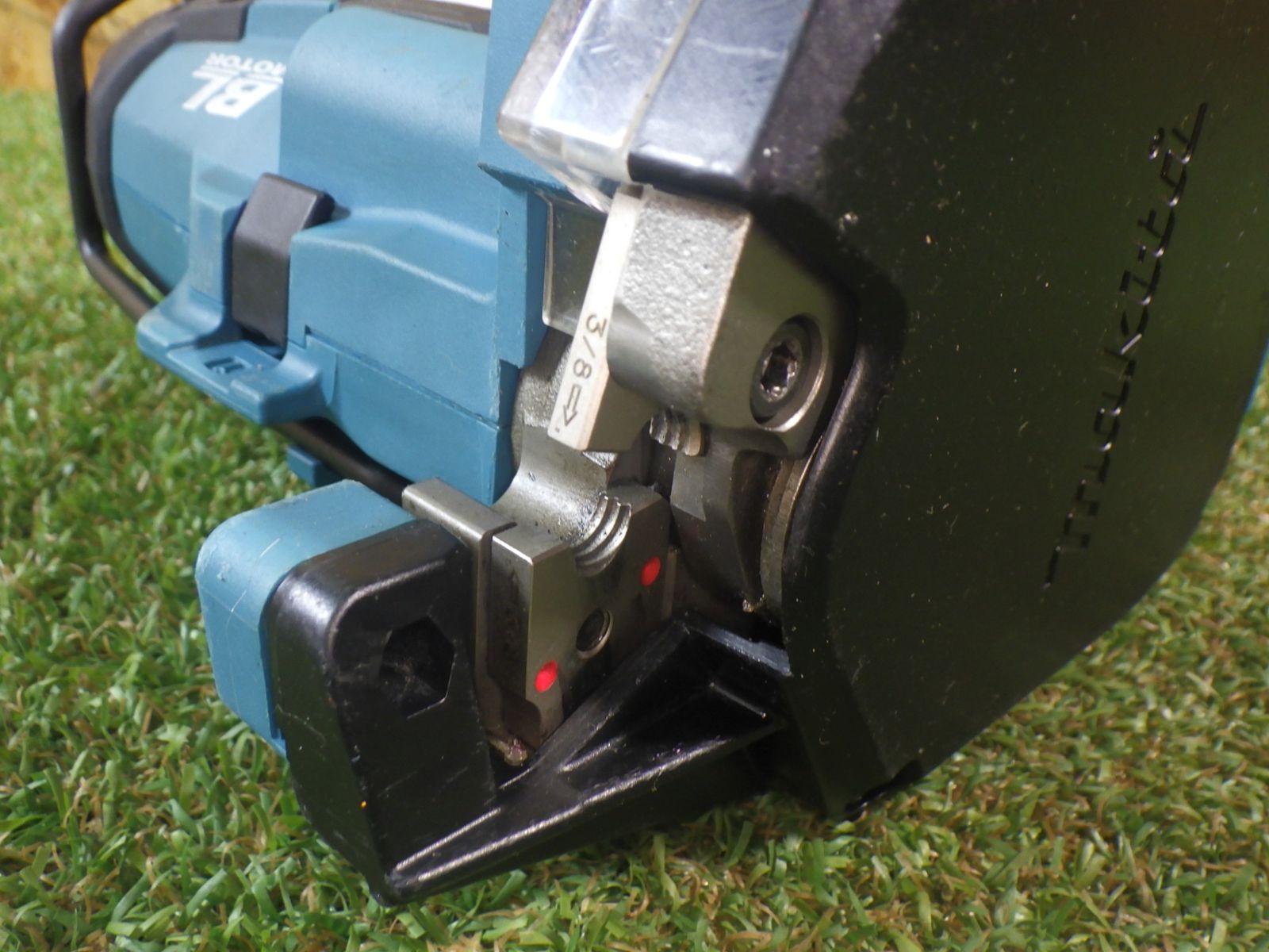 マキタ 全ネジカッタ SC 103 D 建築現場や設備工事で 品