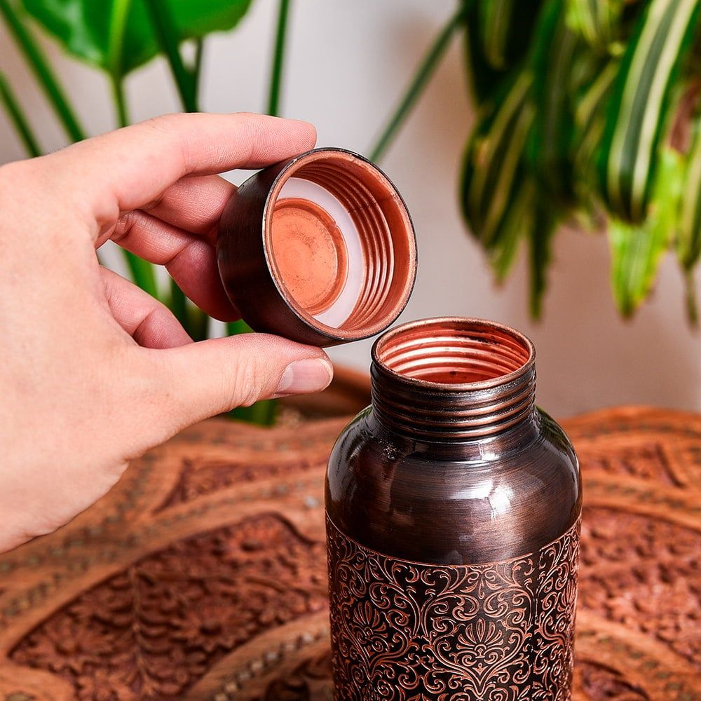 アーユルヴェーダ 高級銅製ウォーターボトル 水筒 ダマスク柄が美しい