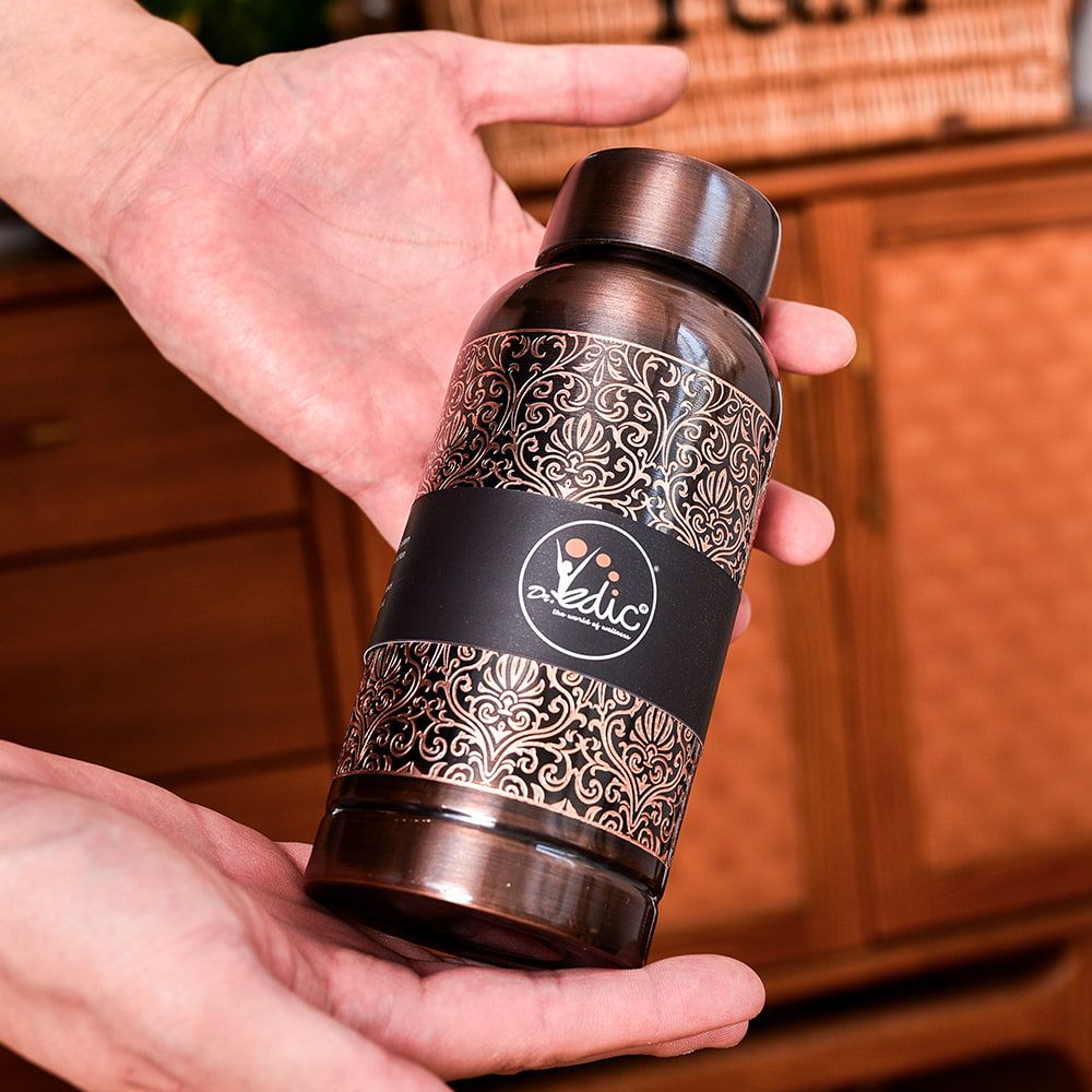 アーユルヴェーダ 高級銅製ウォーターボトル 水筒 ダマスク柄が美しい