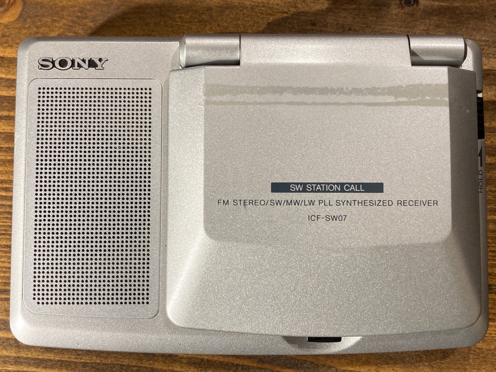 MP019) SONY ICF-SW07 シンセサイザーラジオ 通電確認済 現状品 - メルカリ