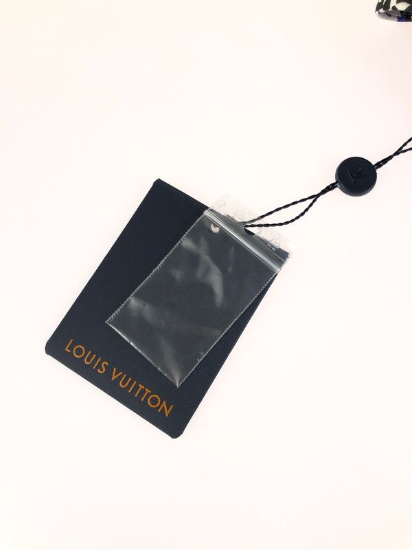  LOUIS VUITTON ルイ ヴィトン モノグラム ボウタイ シャツ RW 191 W JNQ FGBL 20 ブラウス トップス 179-251220-na-09-tag 長袖 シャツ ブラウス