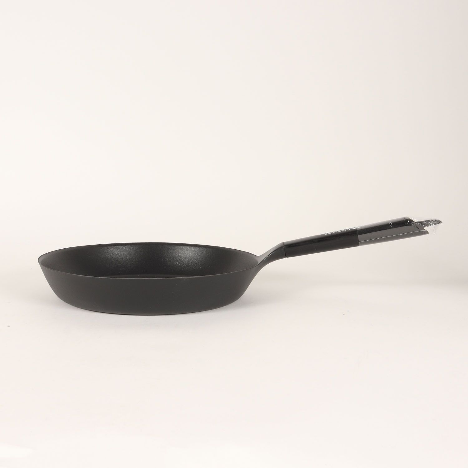 NEIGHBORHOOD NH X VERMICULAR FRYING PAN A Lighter Cast Iron Frying
