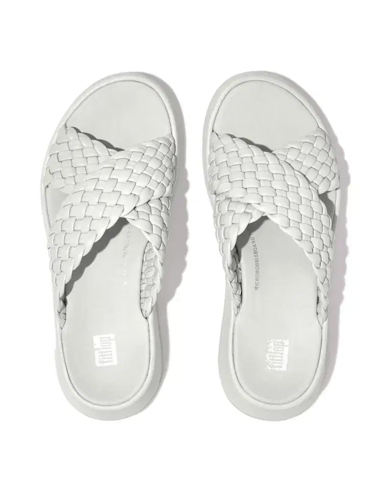 フィットフロップ