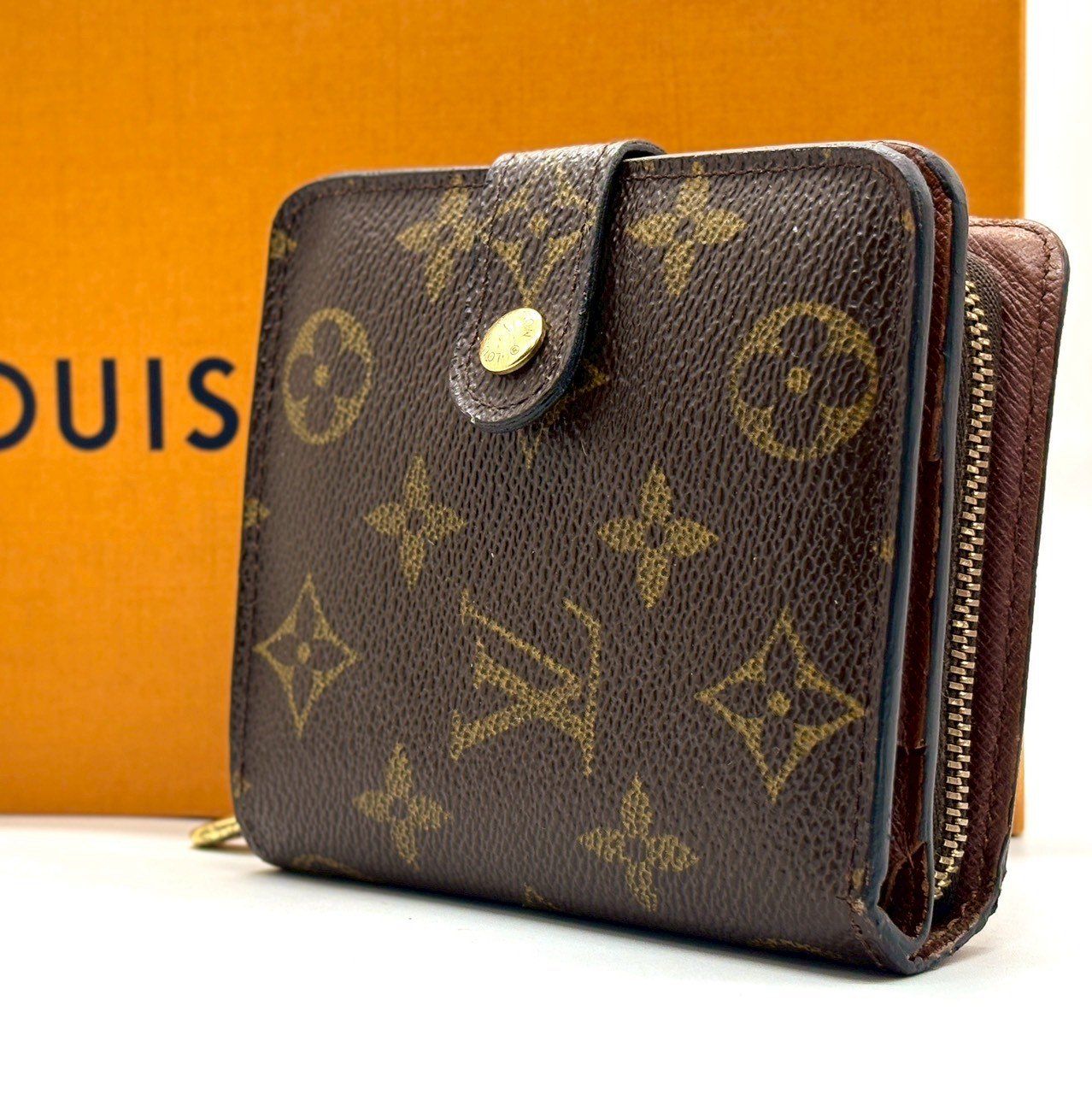 小さく上質を携える】 LOUIS VUITTON ルイヴィトン 二つ折り財布