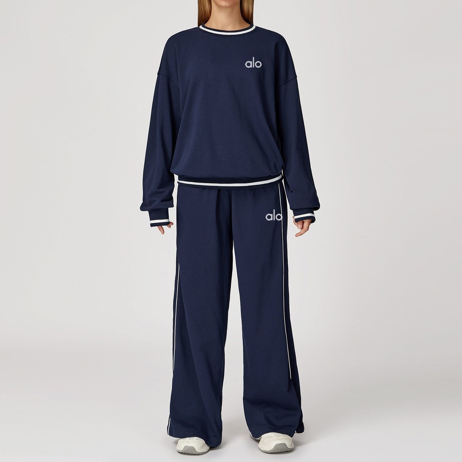 ゆったりセットアップ スウェット ロングパンツ ソフトカジュアルスタイル